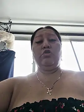Brenda Berck  online show from May 2026 05:42:02 PM