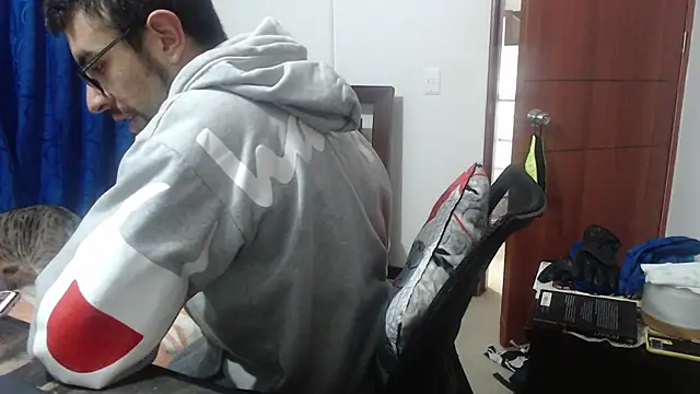 Snapshot of fvckolombianguyy chatting on February 2025 11:48:01 PM fvckolombianguyy online show from February 2025 11:48:01 PM