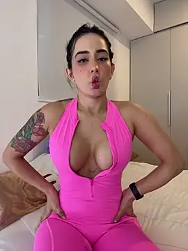 CATALINA RESTREPO online show from October 2025 11:48:02 PM