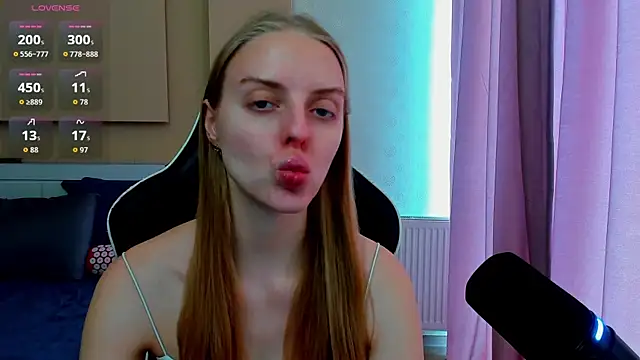 Snapshot of Jam_cream chatting on November 2025 08:13:02 AM Jam cream online show from November 2025 08:13:02 AM