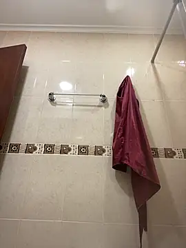 Fancyxlove online show from November 2025 12:39:02 PM