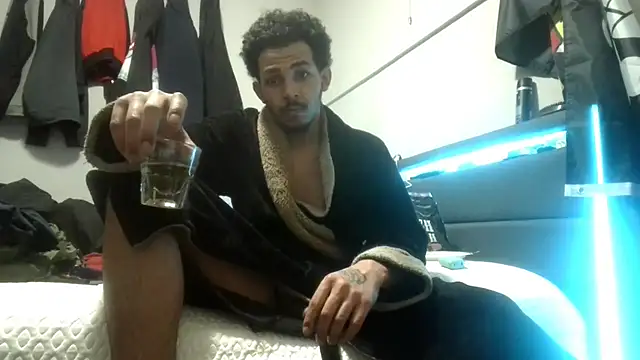 Snapshot of bigdickjojo69 chatting on March 2026 01:23:02 AM bigdickjojo69 online show from March 2026 01:23:02 AM