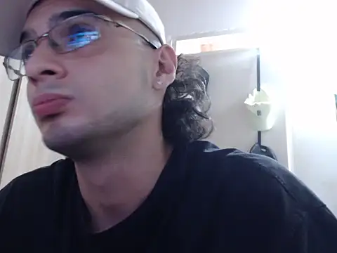 xZABLEYERx online show from January 2026 02:42:02 PM