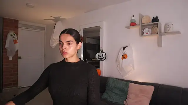  Vahos  online show from October 2025 06:56:01 PM