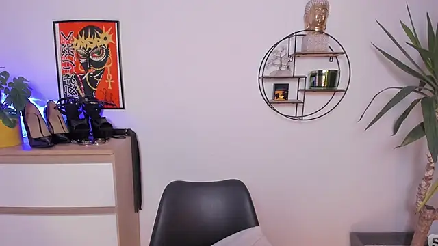 Snapshot of 1Sandy chatting on January 2025 06:17:01 PM 1Sandy online show from January 2025 06:17:01 PM