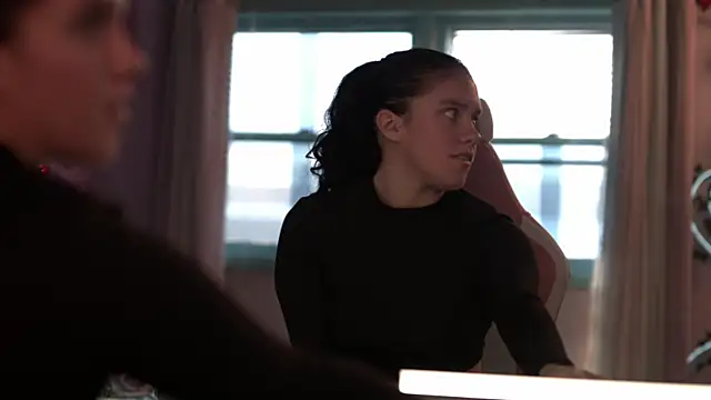 Nikki Torres online show from February 2025 06:20:01 PM