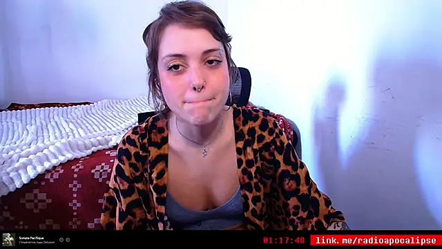 Snapshot of mskuddo chatting on November 2025 01:32:01 PM mskuddo online show from November 2025 01:32:01 PM