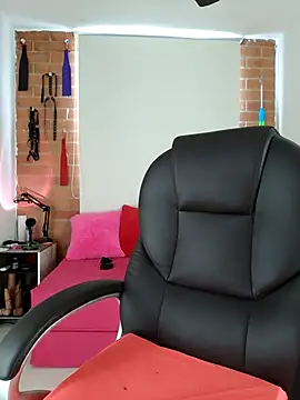 YOURSDEBORA online show from March 2025 07:17:01 PM