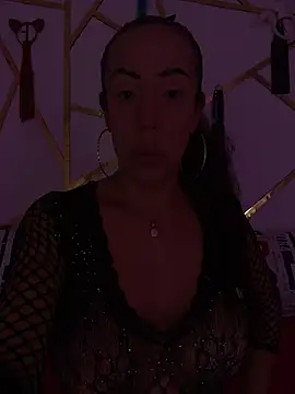 YOURSDEBORA online show from April 2026 07:38:02 PM