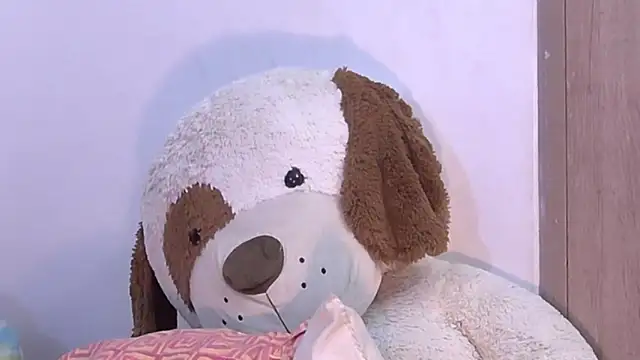 MiasCam online show from March 2026 12:15:01 AM