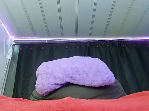 liseth 01hot online show from April 2026 10:48:01 AM