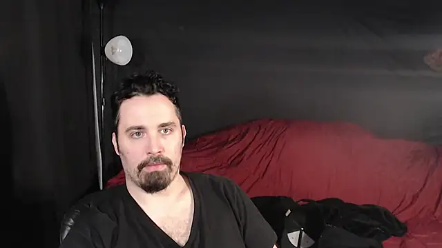 Metalstud online show from February 2025 10:32:01 PM