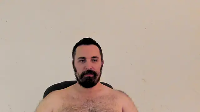 Metalstud online show from September 2025 03:32:02 AM