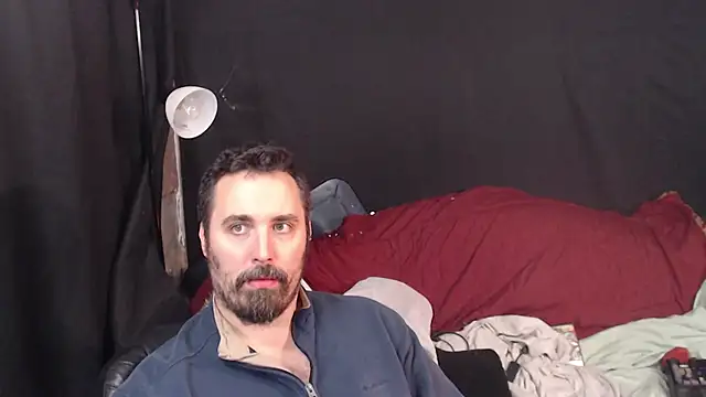 Metalstud online show from October 2025 05:48:02 AM