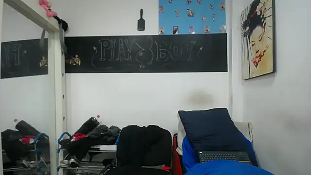 Meloncillo And BabyLiss online show from March 2025 01:31:01 AM