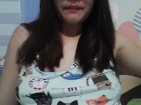 Snapshot of leamorena chatting on March 2025 05:28:01 PM leamorena online show from March 2025 05:28:01 PM