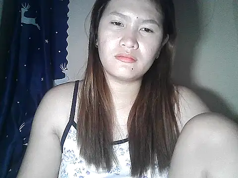 Snapshot of leamorena chatting on November 2025 04:28:01 PM leamorena online show from November 2025 04:28:01 PM