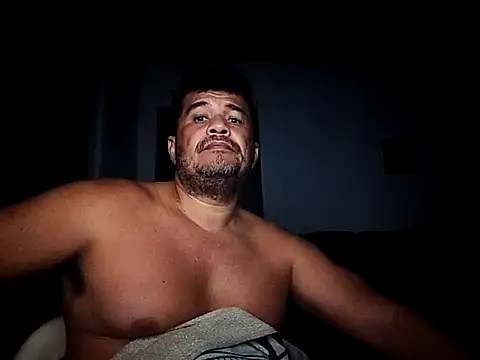 tarra122 online show from March 2026 02:40:02 AM