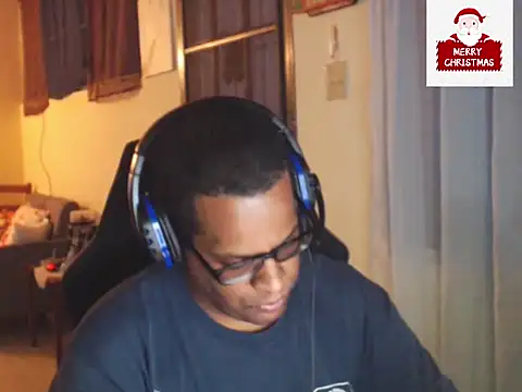 Snapshot of thesugar32 chatting on December 2024 02:49:02 AM thesugar32 online show from December 2024 02:49:02 AM