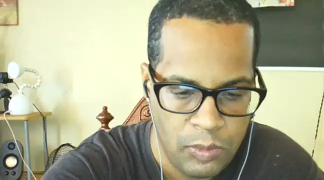 Snapshot of thesugar32 chatting on January 2025 12:19:02 PM thesugar32 online show from January 2025 12:19:02 PM