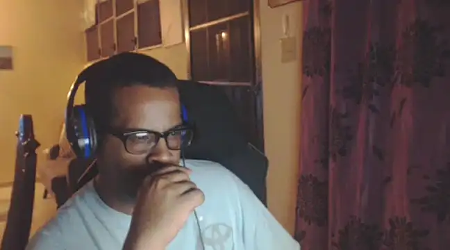 Snapshot of thesugar32 chatting on February 2025 01:36:01 AM thesugar32 online show from February 2025 01:36:01 AM