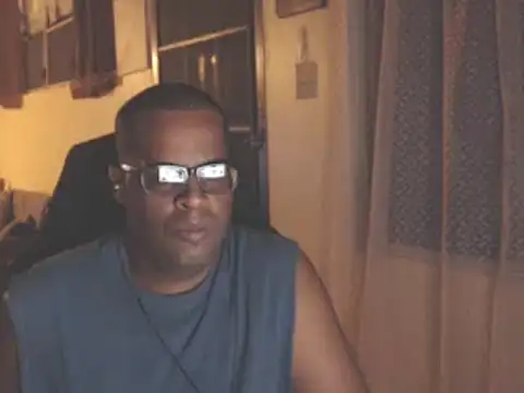 Snapshot of thesugar32 chatting on September 2025 01:51:02 AM thesugar32 online show from September 2025 01:51:02 AM