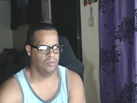 Snapshot of thesugar32 chatting on November 2025 02:20:01 AM thesugar32 online show from November 2025 02:20:01 AM