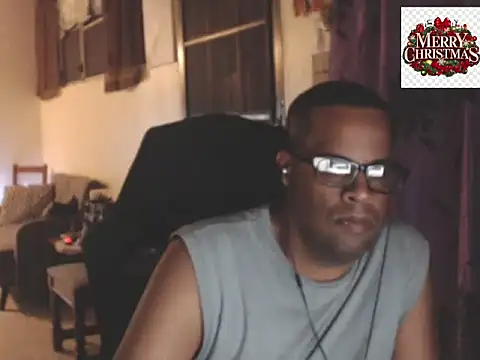 Snapshot of thesugar32 chatting on December 2025 02:05:01 AM thesugar32 online show from December 2025 02:05:01 AM