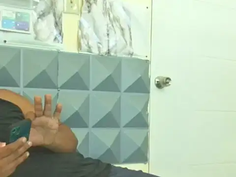 thesugar32 online show from March 2026 01:39:01 PM