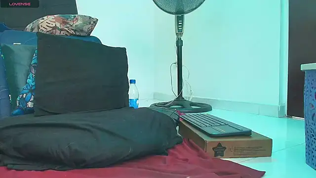 abigail curvy online show from February 2025 04:36:02 PM