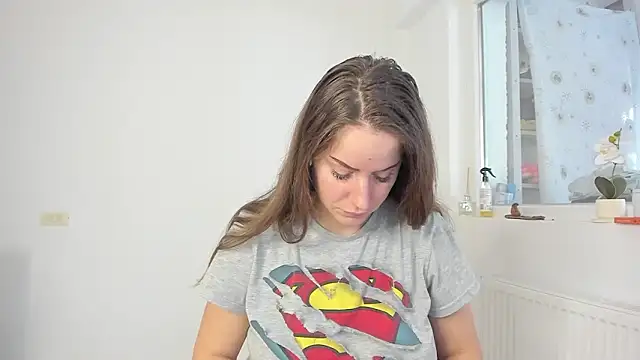 Snapshot of DiamondKay chatting on February 2026 07:18:01 AM DiamondKay online show from February 2026 07:18:01 AM