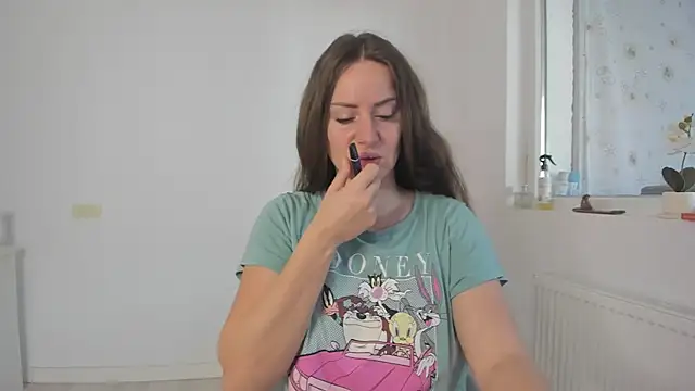 Snapshot of DiamondKay chatting on February 2026 08:20:01 AM DiamondKay online show from February 2026 08:20:01 AM