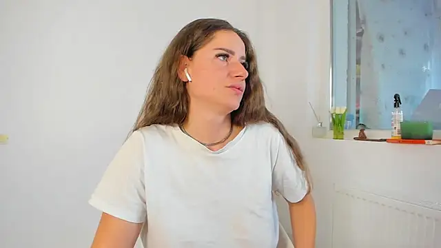 DiamondKay online show from April 2026 06:03:01 AM