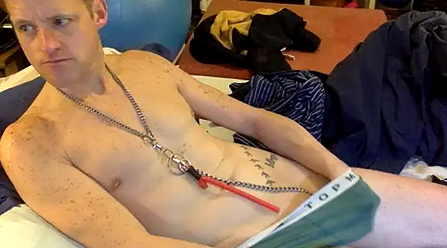 Snapshot of londonfuckwhore chatting on January 2025 01:11:02 AM londonfuckwhore online show from January 2025 01:11:02 AM