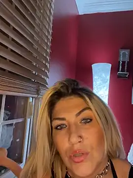 LittleMissEeve online show from October 2025 06:43:02 AM