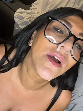 LittleMissEeve online show from May 2026 03:48:02 AM
