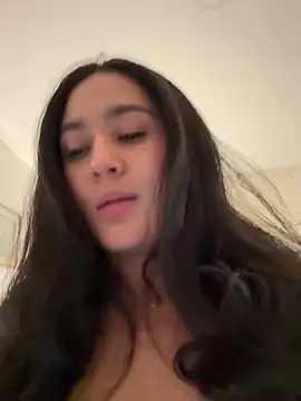 Snapshot of Nina_lovi chatting on June 2026 02:24:02 AM Nina lovi online show from June 2026 02:24:02 AM