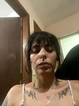 Sarah-safada online show from December 2025 11:24:01 PM