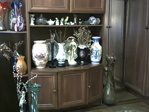 Snapshot of ElenaZed chatting on December 2024 11:57:02 AM ElenaZed online show from December 2024 11:57:02 AM