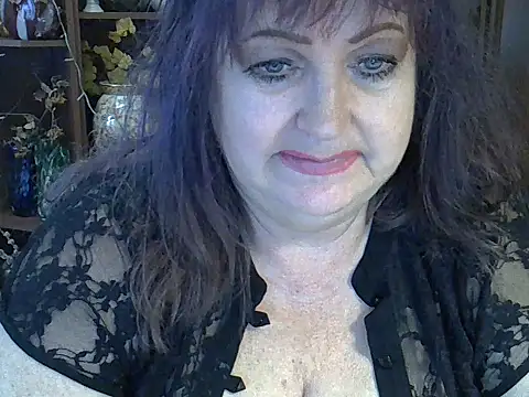 Snapshot of ElenaZed chatting on January 2025 10:32:01 AM ElenaZed online show from January 2025 10:32:01 AM