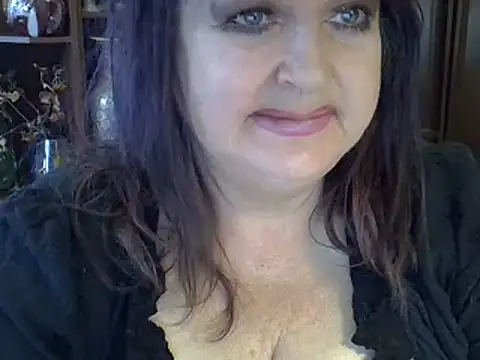 Snapshot of ElenaZed chatting on February 2025 09:30:02 AM ElenaZed online show from February 2025 09:30:02 AM