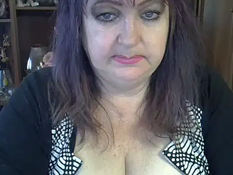 Snapshot of ElenaZed chatting on March 2025 08:46:01 AM ElenaZed online show from March 2025 08:46:01 AM