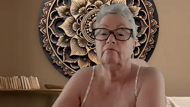 GrannyChrissy68 online show from March 2026 02:23:02 PM