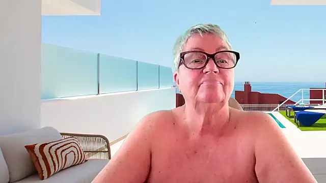 Snapshot of GrannyChrissy68 chatting on June 2026 01:46:01 PM GrannyChrissy68 online show from June 2026 01:46:01 PM