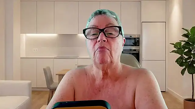 Snapshot of GrannyChrissy68 chatting on June 2026 07:06:02 PM GrannyChrissy68 online show from June 2026 07:06:02 PM