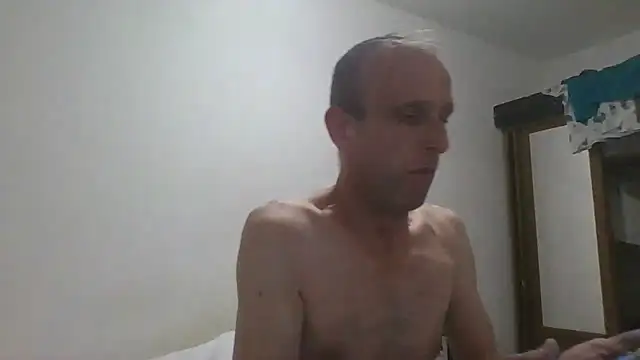 Snapshot of Hunzi123 chatting on July 2026 12:18:02 AM Hunzi123 online show from July 2026 12:18:02 AM