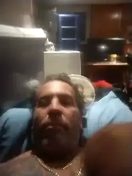 Snapshot of trucker1979 chatting on October 2025 10:21:01 AM trucker1979 online show from October 2025 10:21:01 AM