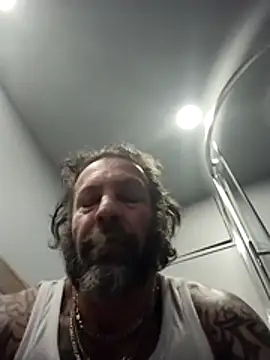 trucker1979 online show from March 2026 12:01:01 AM