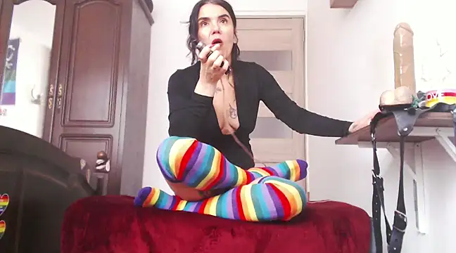 Goddess Inanna online show from February 2025 01:11:01 PM