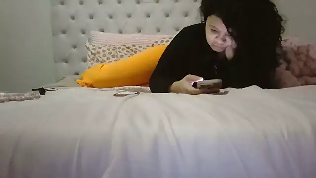 beautylovess online show from January 2026 12:09:02 PM